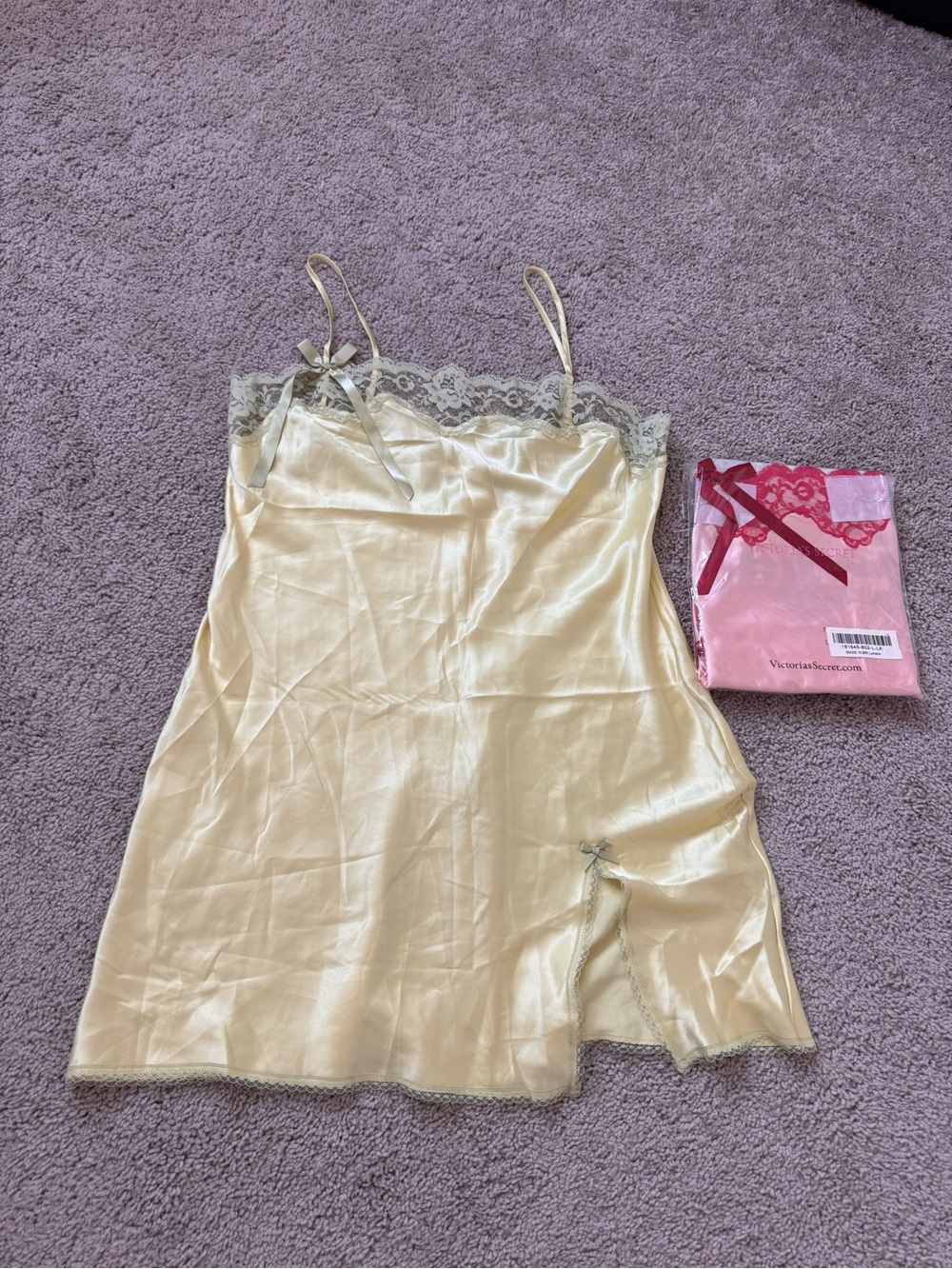 Victoria's Secret Pale Cream Satin Lace-Trim Chemise